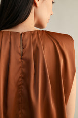 KAMARI SHOULDER PADDED PLEAT DRETAIL SLEEVELESS TOP