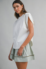 ALEXANDRA MUSCLE SLEEVE SHIRRING TOP