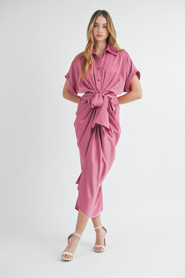 CADENCE SHORT SLEEVE MIDI DRESS