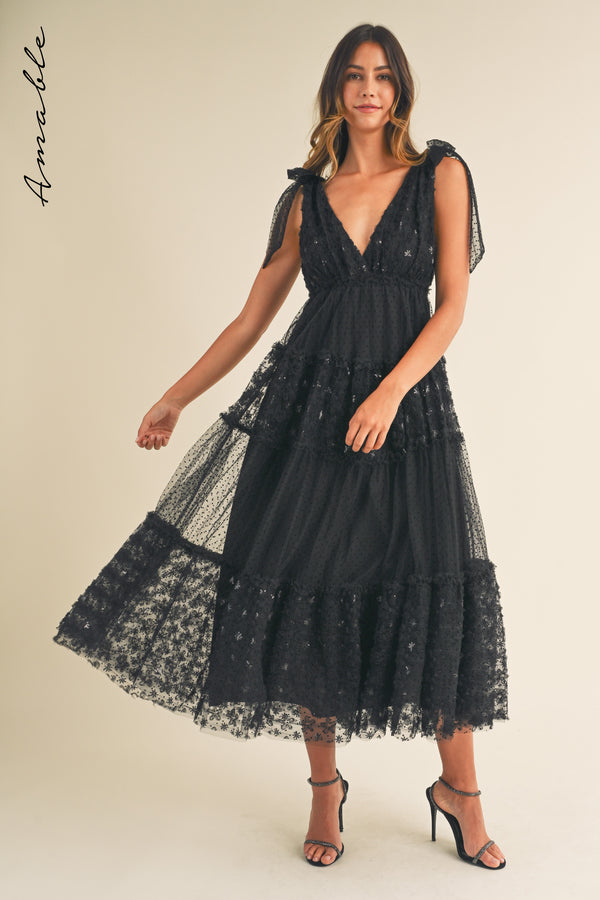 SOLENE FLORAL TEXTURED TIERED MAXI DRESS