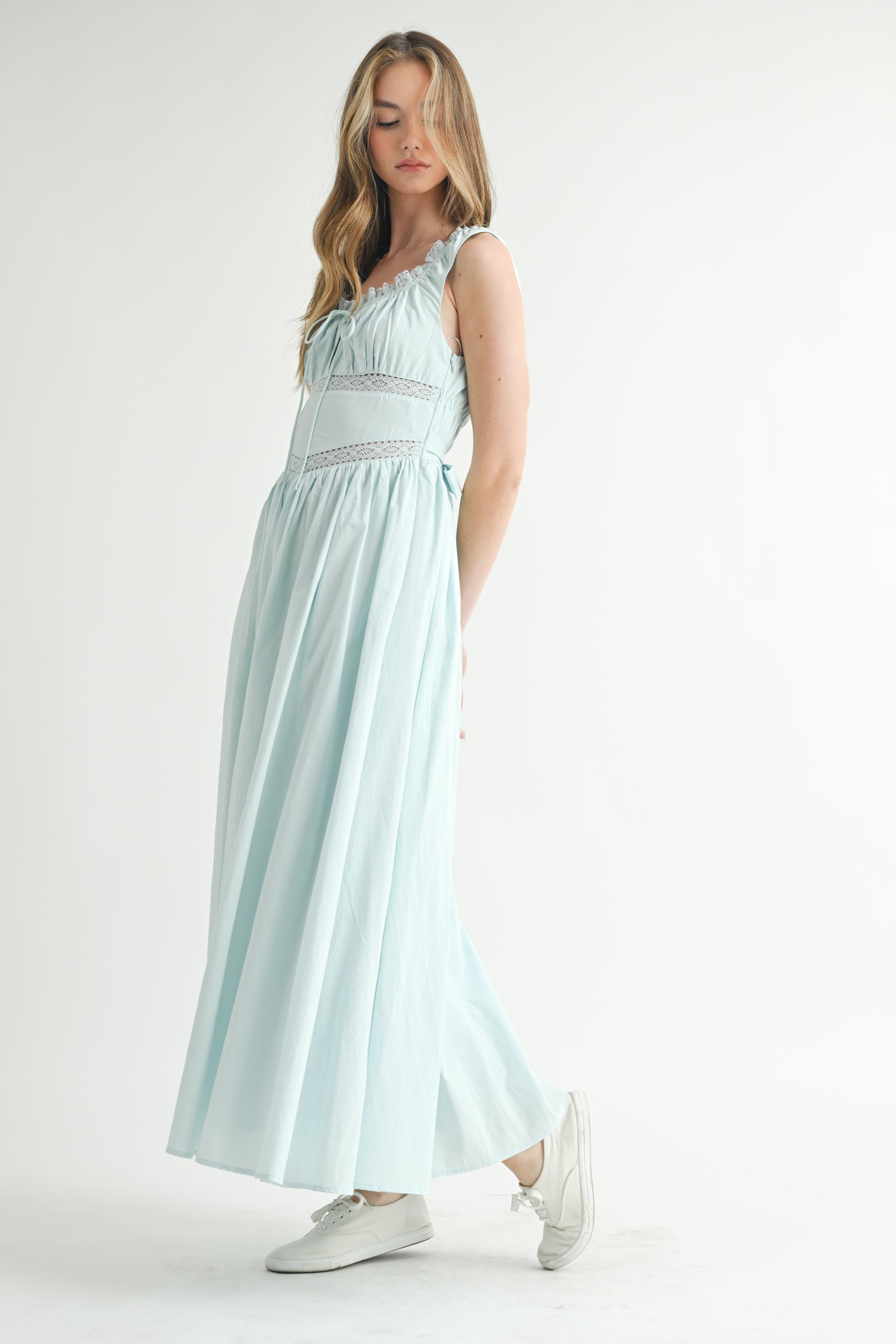 WILLOWINE LACE TRIM TIERED MIDI DRESS – Mable Clothing