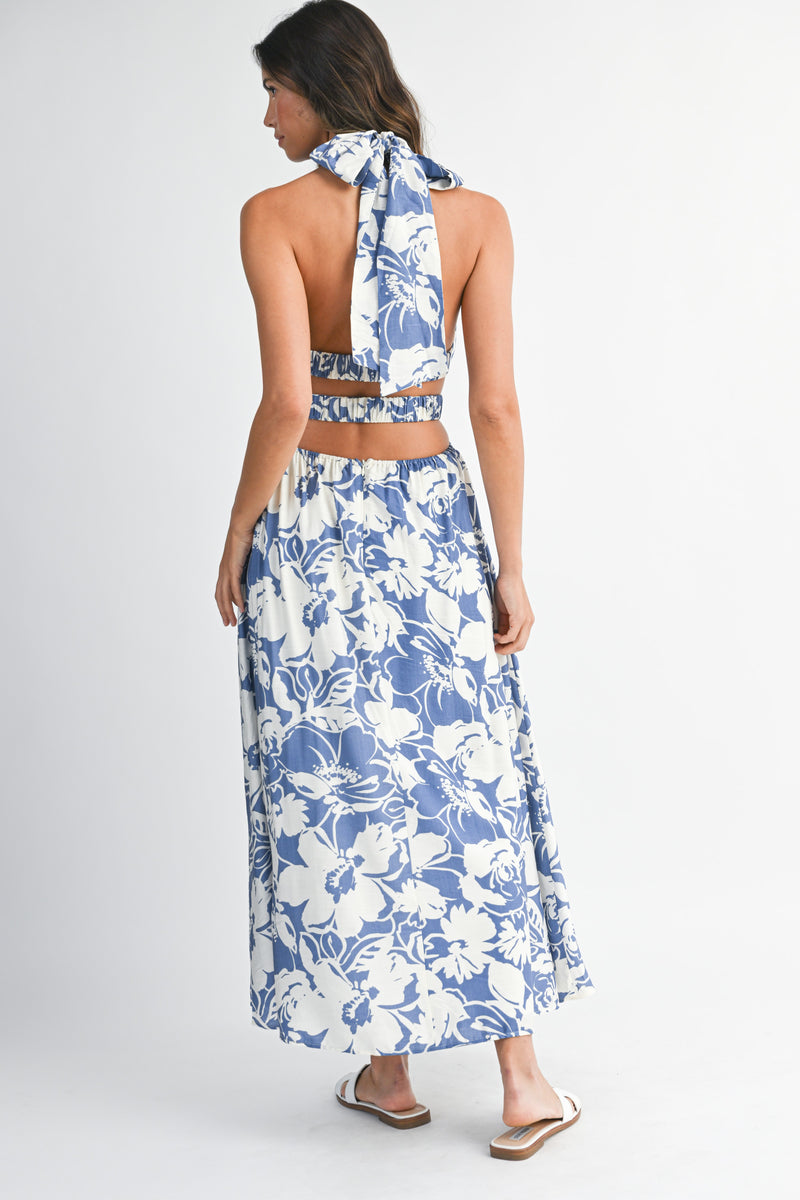 SOPHRONIA FLUNGING NECK LINE MIDI DRESS