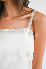 YENI FLOWER APPLIQUE RHINSTONE TRIM MINI DRESS