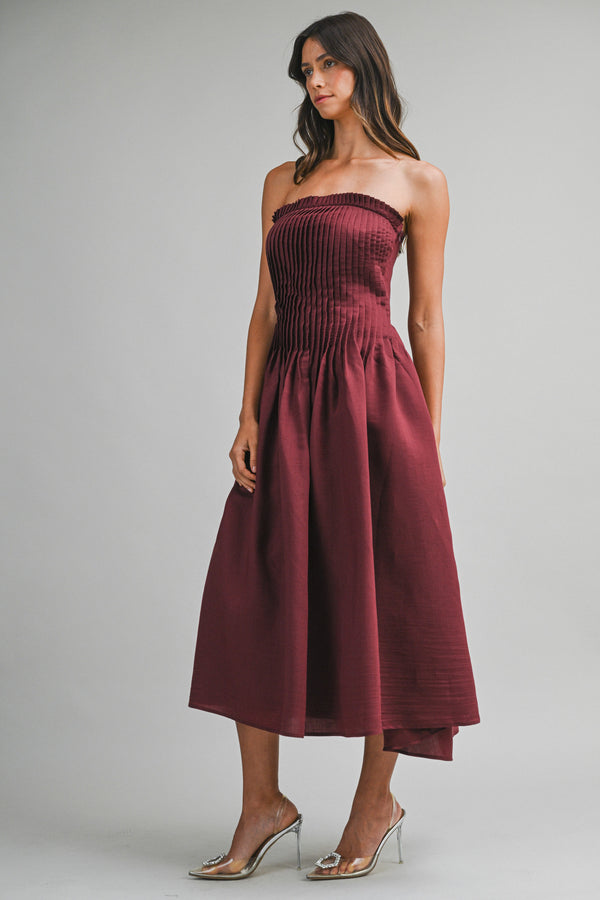 EVERLEE PLEATED MAXI DRESS
