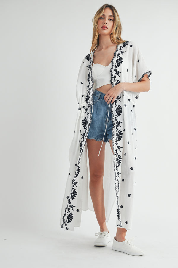 HUNTER EMBROIDERED KIMONO ROBE