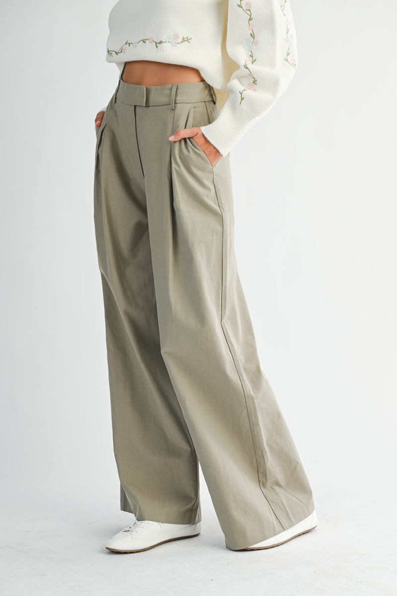 CAROLINA PLEATED WIDE LEG TROUSERS