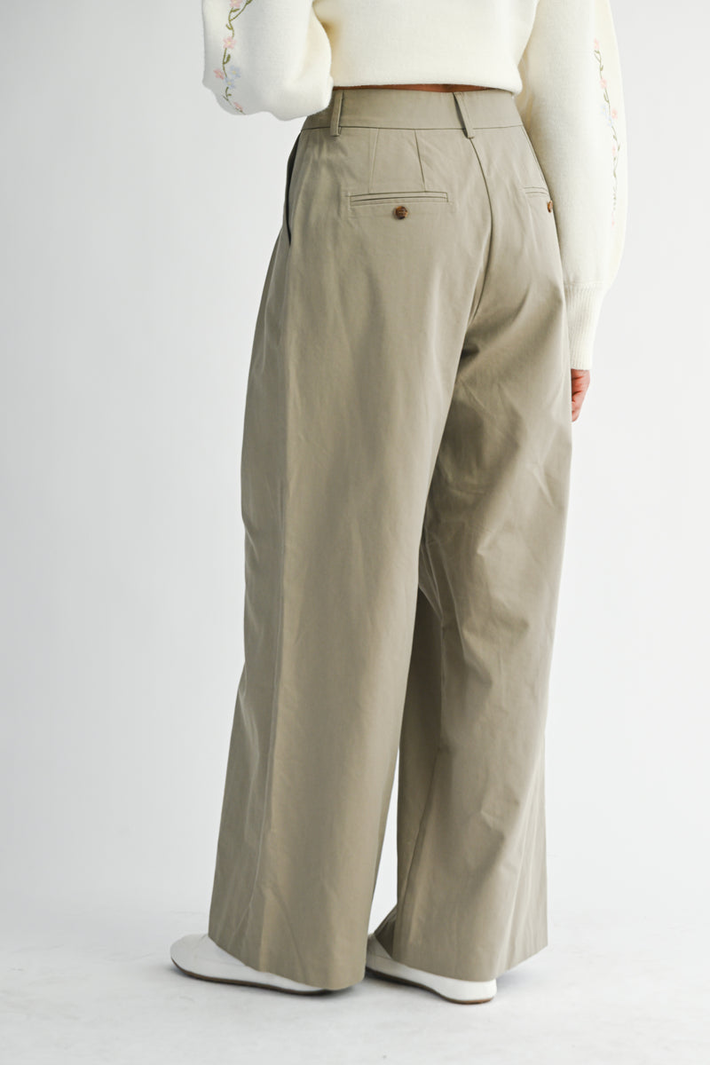 CAROLINA PLEATED WIDE LEG TROUSERS