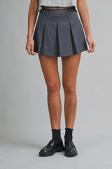 NINA PLEATED MINI SKORT