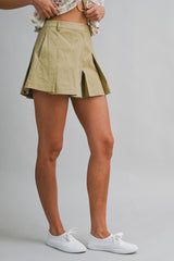 NELLY TWILL PLEATED SHORTS