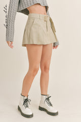 LILAH LOW RISE BELT MINI SKORT