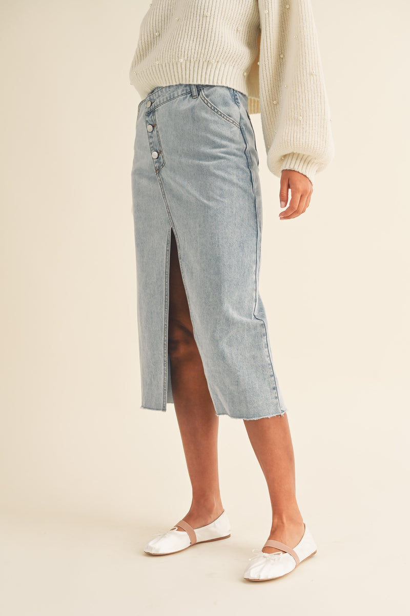 BORA FRONT SLIT DENIM SKIRT