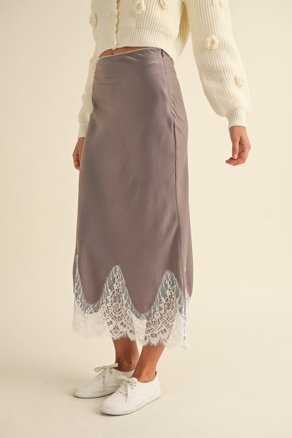 GISELE SCALLOP LACE TRIMMED SATIN MIDI SKIRT