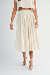 YARETZI APPLIQUE CROP TOP SKIRT SET