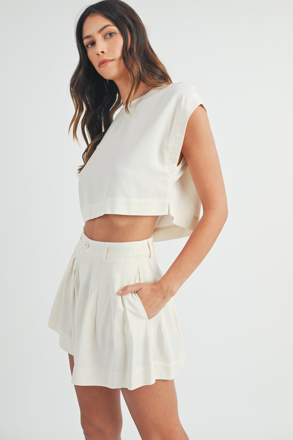 LAUREL CROP TOP AND PLEATED SHORTS SET