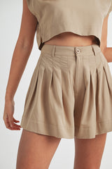 LAUREL CROP TOP AND PLEATED SHORTS SET