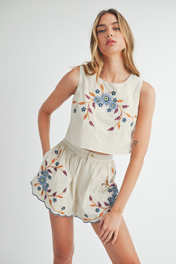 AMY EMBROIDERED CROP TOP AND SHORTS SET