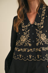 LRIE EMBROIDERED COLLAR SHIRT AND SHORTS SET