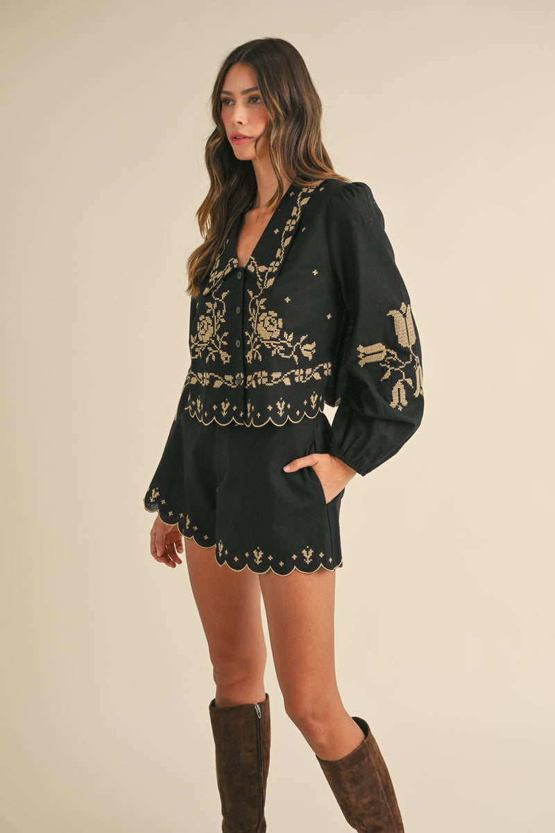 LRIE EMBROIDERED COLLAR SHIRT AND SHORTS SET