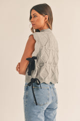 VEGA SIDE BOW KNIT TOP