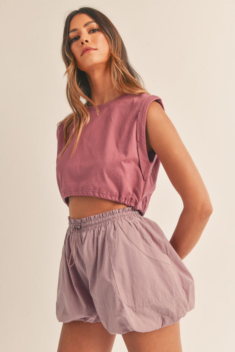 AMORET SLEEVELESS CROP TOP