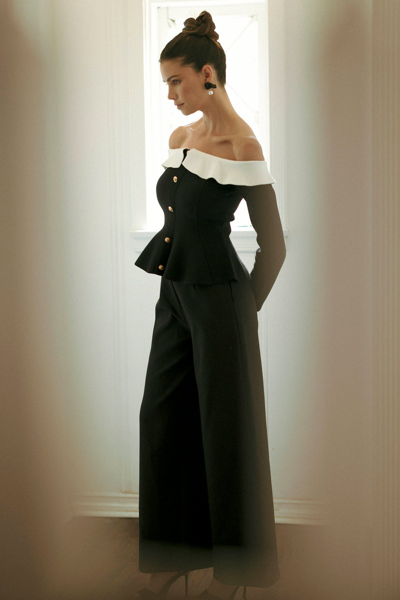 AMIYAH OFF SHOULDER KNIT TOP