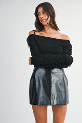 VIOLETTE OFF SHOULDER KNIT TOP