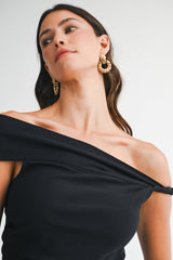 HELIOS OFF SHOULDER TOP WITH TWISTED DETAIL
