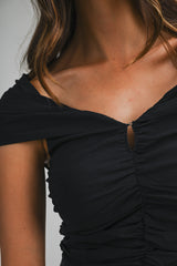 ELIN RUCHED KEYHOLE SLEEVELESS TOP