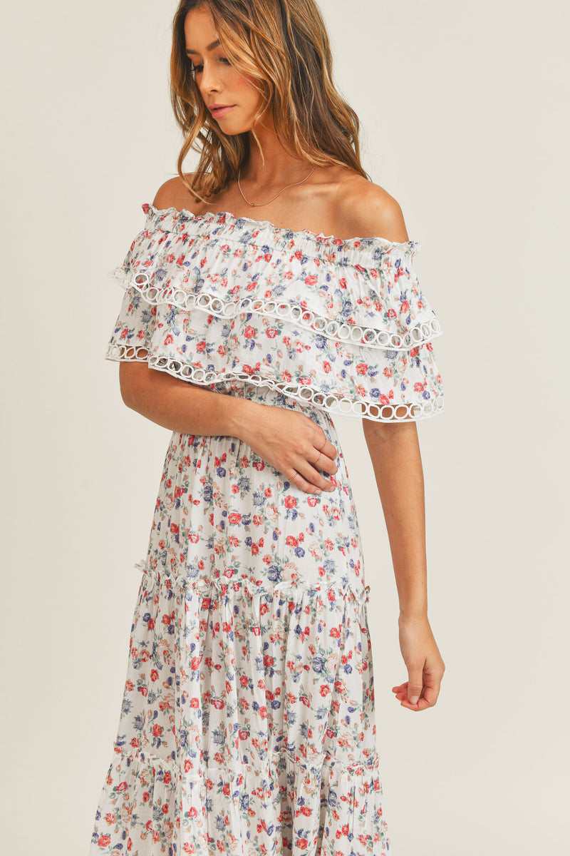 AVALYNN FLORAL MAXI DRESS